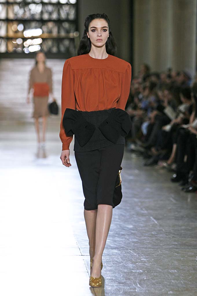 Ready_to_Wear_Fall_Winter_2011_12_Miu_Miu_Paris_March_2011