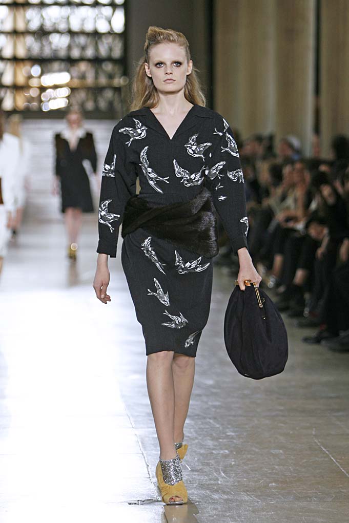 Ready_to_Wear_Fall_Winter_2011_12_Miu_Miu_Paris_March_2011