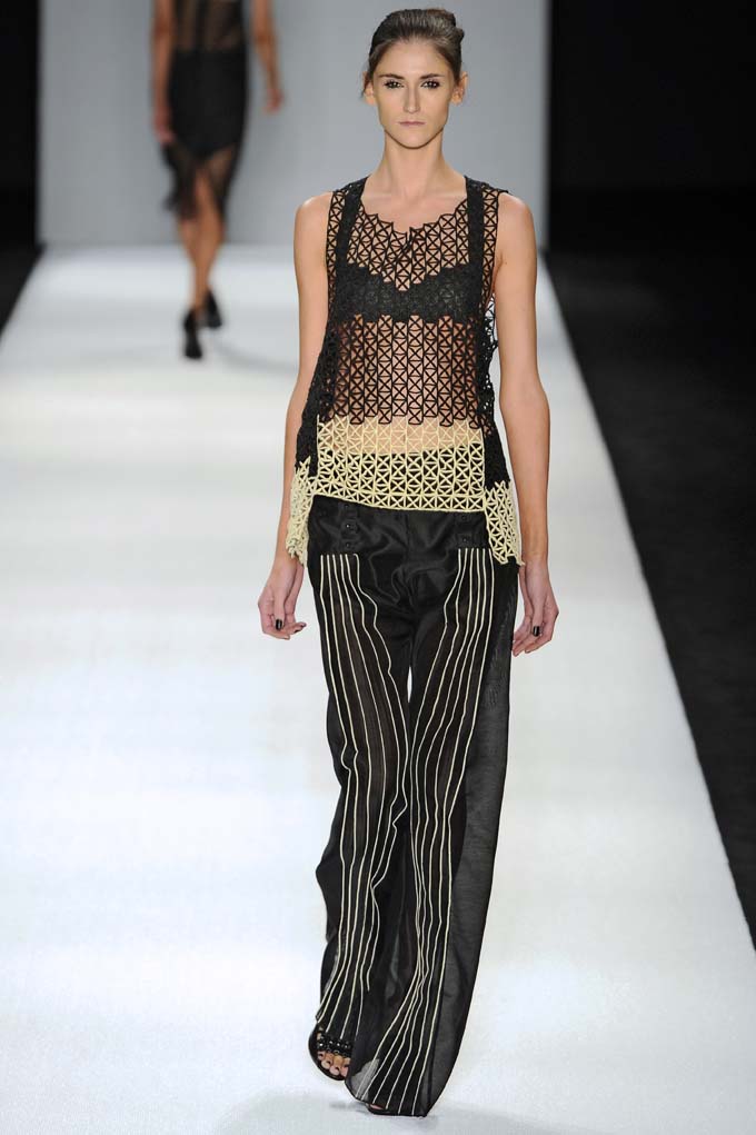 Ready_to_Wear_Spring_Summer_2012_Priscilla_Darolt_Sao_Paulo_Fashion_Week