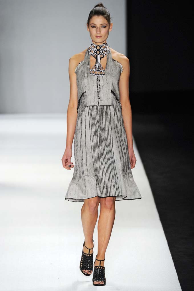 Ready_to_Wear_Spring_Summer_2012_Priscilla_Darolt_Sao_Paulo_Fashion_Week