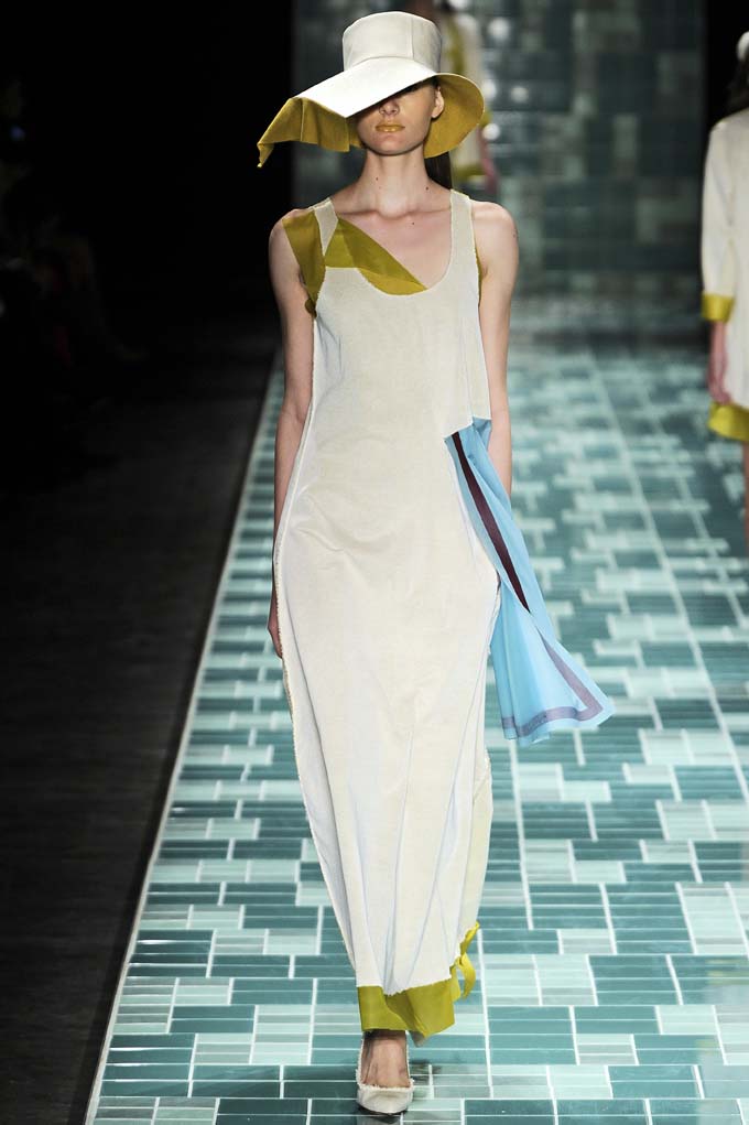 Ready_to_Wear_Spring_Summer_2012_Maria_Bonita_Sao_Paulo_Fashion_Week