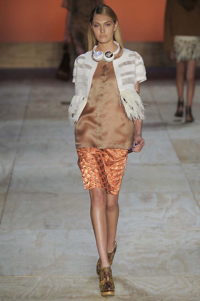 Ready_to_Wear_Spring_Summer_2012_Triton_Sao_Paulo_Fashion_Week_June_2011